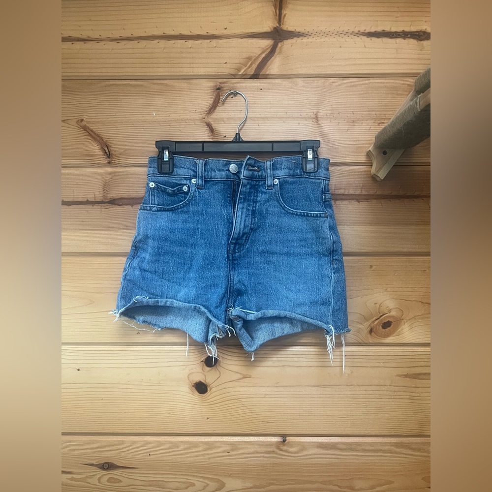Madewell Cutoff Women’s Denim Shorts